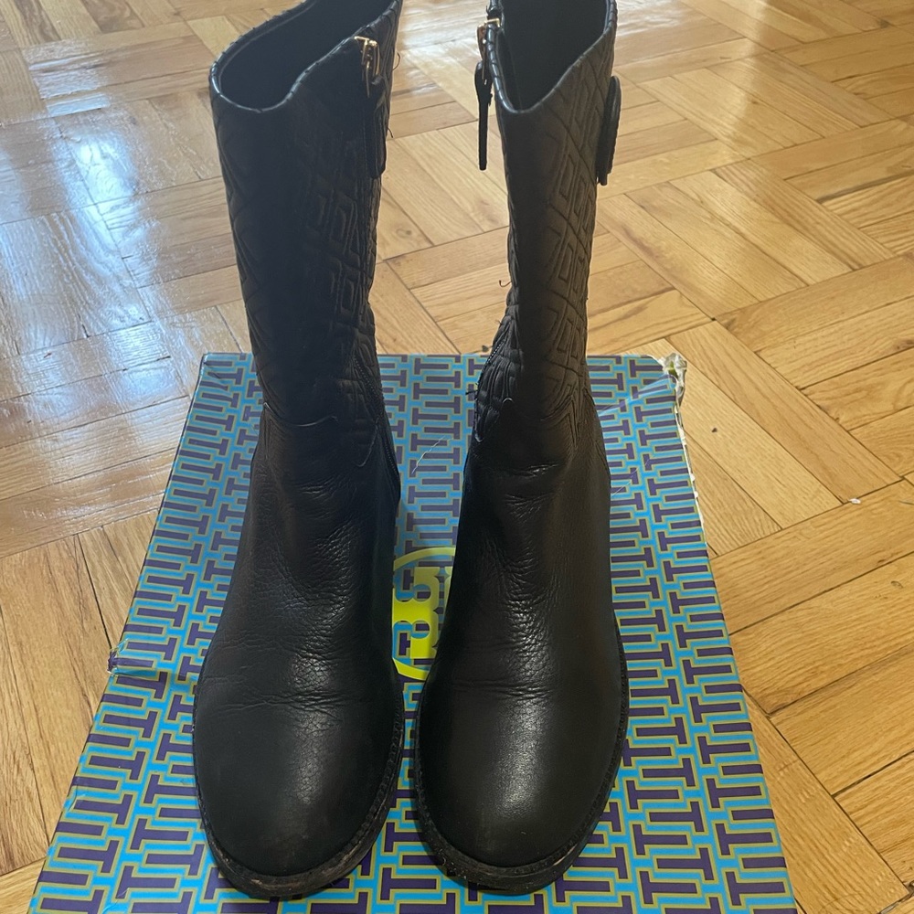 Tory Burch Boots